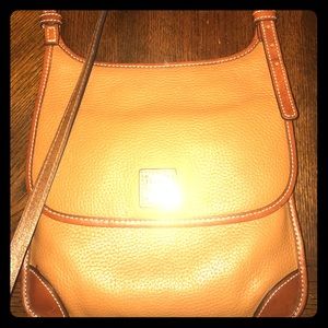Dooney & Bourke travel crossbody bag